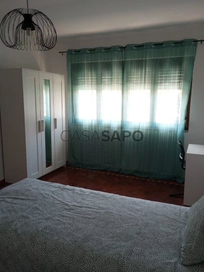 Quarto para alugar em Oeiras