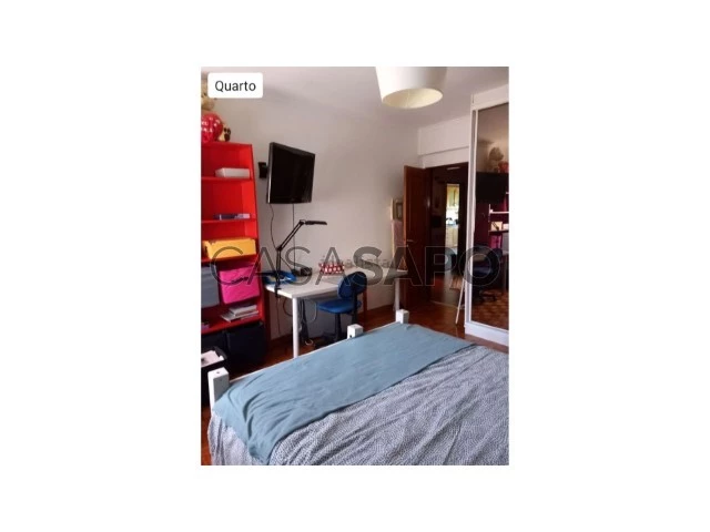 Quarto T2 para alugar em Sintra