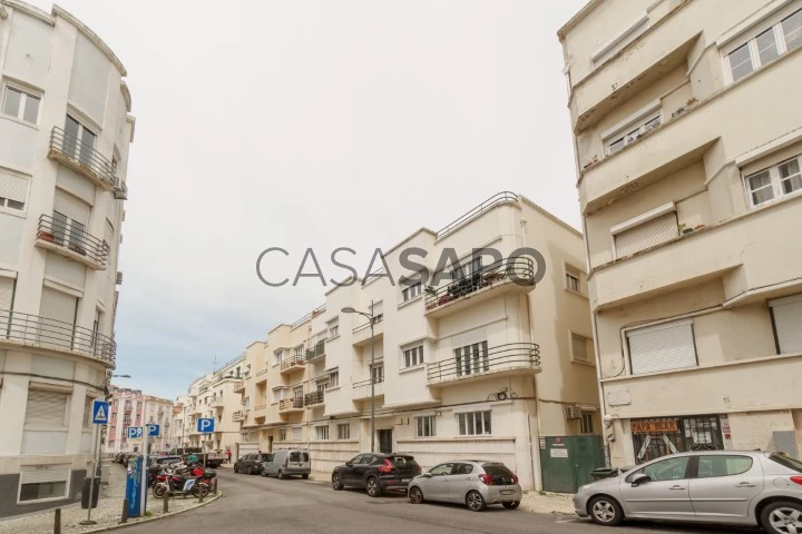 Apartamento T3+1 para comprar em Lisboa