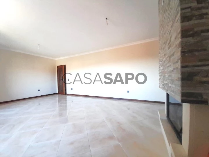 Apartamento T2 para alugar em Valongo