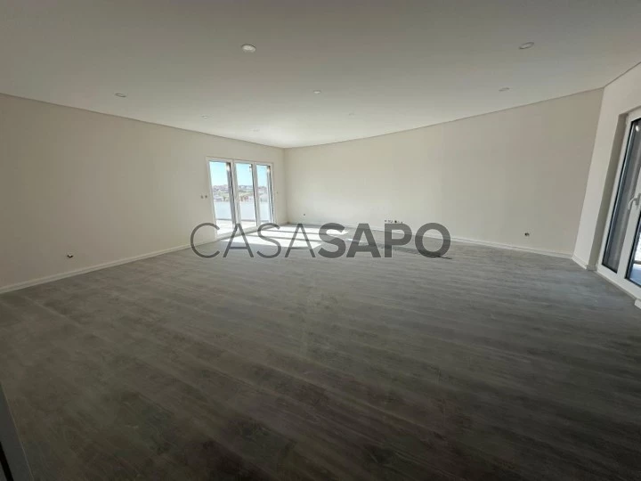 Apartamento T2 para comprar em Sintra